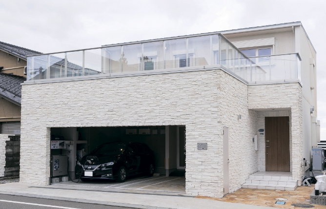 「Smart2030 零和の家」上越中央展示場外観デザイン